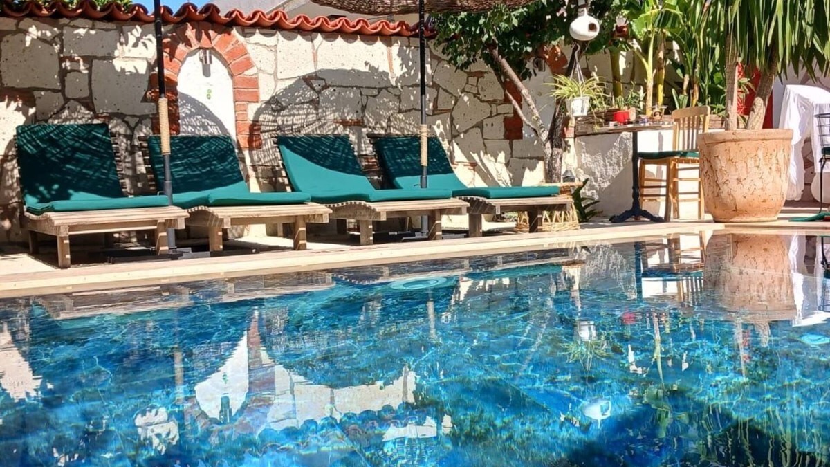 Hacımemis Hotel | Bademici Otel