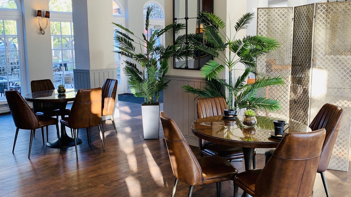 Henley-on-Thames Bed & Breakfast | Badgemore Park B&B and Golf Club