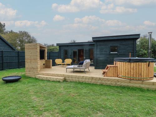 South Luffenham House | Badger's Burrow