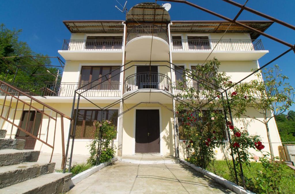 Tsqaltubo House | Bagrat Guest House