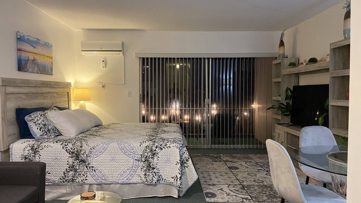 Downtown Condo | Baha Breeze - Your Home Away From Home