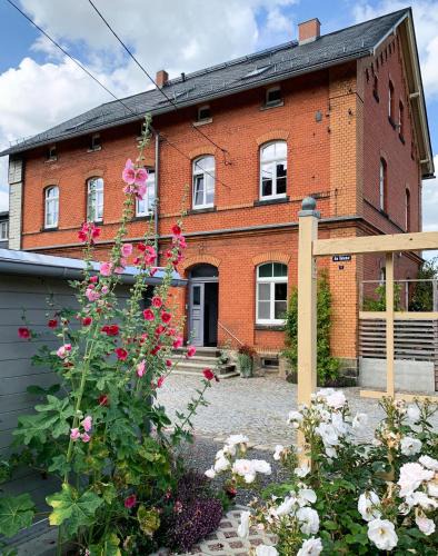 Frauenstein Apartment | Bahnhof Frauenstein SCHLOSSBLICK