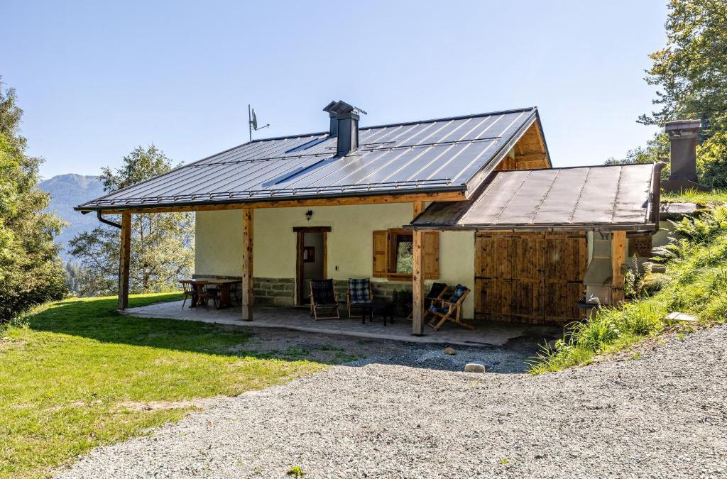 Porte di Rendena Ski Chalet | Baita Cisina