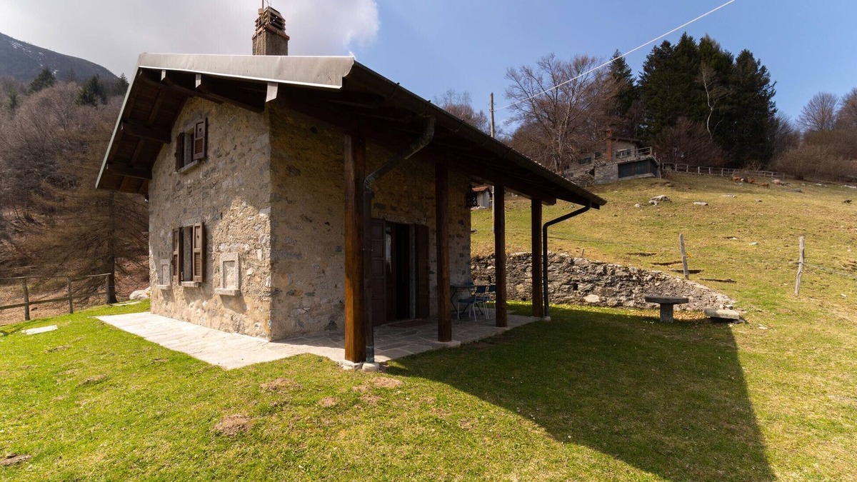 Civenna Ski Chalet | Baita Gemma by Wonderful Italy