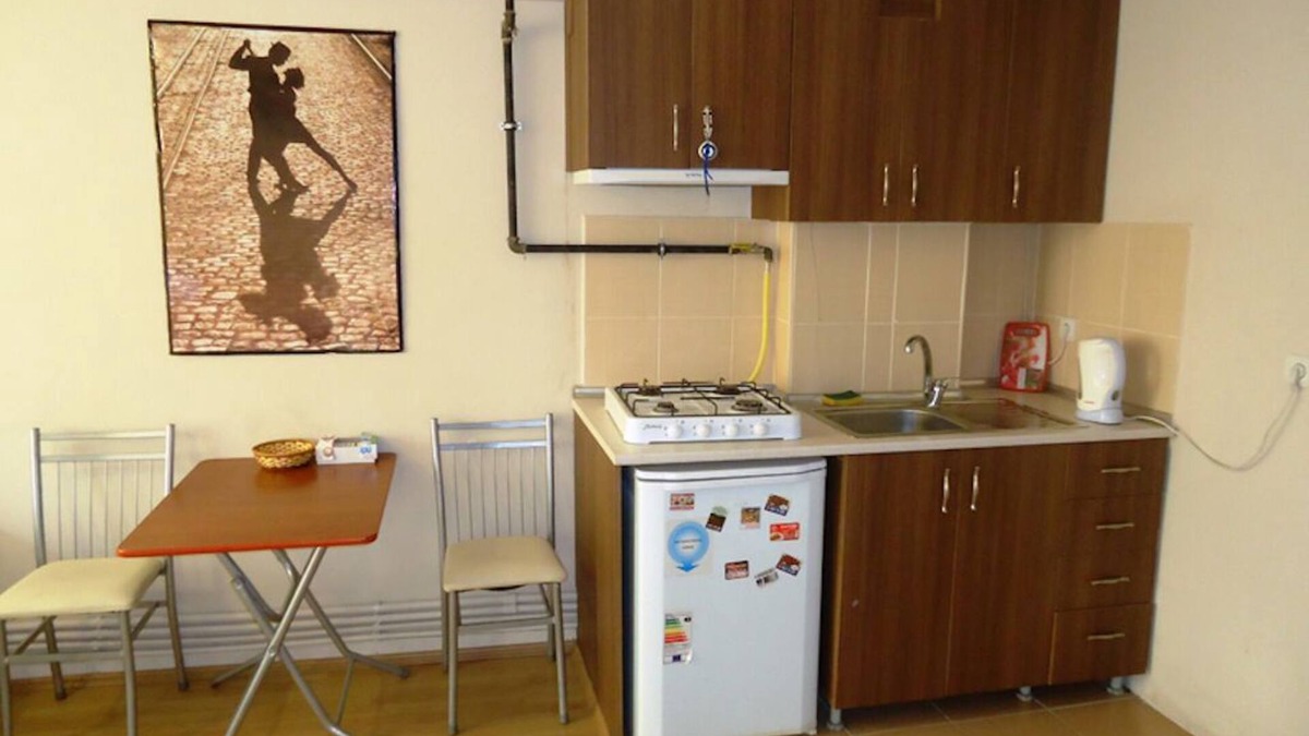 Bakırkoy Apartment | Bakırköy Meydana Yakın 1+1 Eşyalı Daire