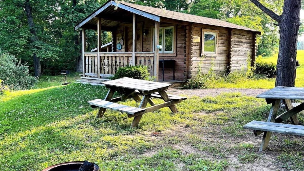 Helmsburg Cabin | "Baker" Camping Cabin #2 | Pet Friendly