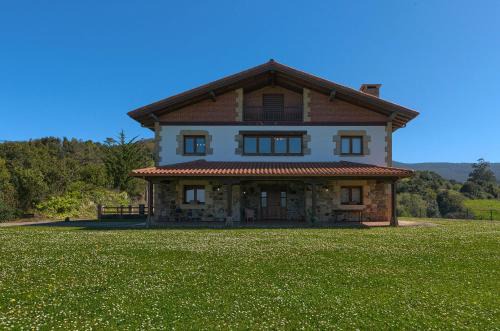 Bakio House | Bakio Country House by Next Stop Bilbao