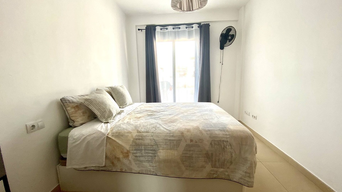 Terrassa Condo | Balcón y Tranquilidad