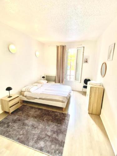 Gennevilliers Apartment | Balcon de Paris