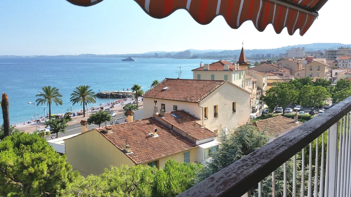 Cros-de-Cagnes Apartment | Balcony facing the sea, 3 rooms (76m2), private park DEPARTURE ON SATURDAY EXCLUSIVELY