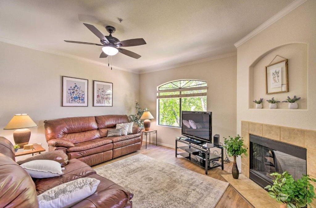 North Scottsdale Apartment | Balcony Resort-Style Scottsdale Condo!