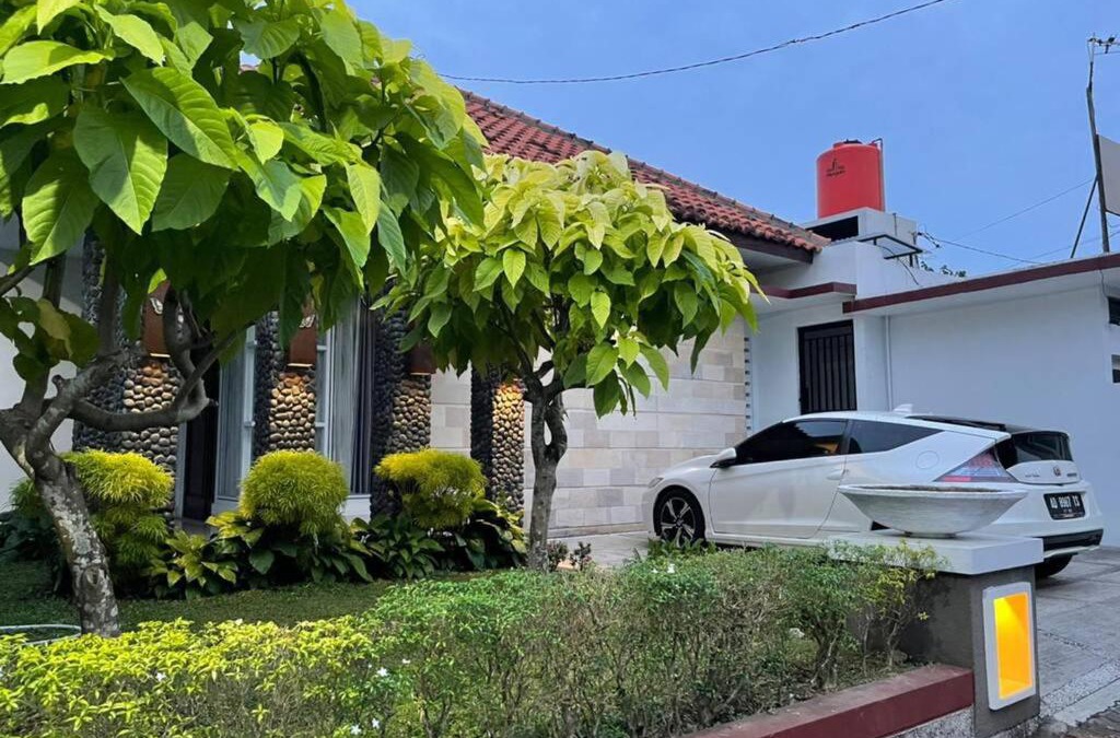 Purwokerto Villa | BALI Luxury Guest House Purwokerto