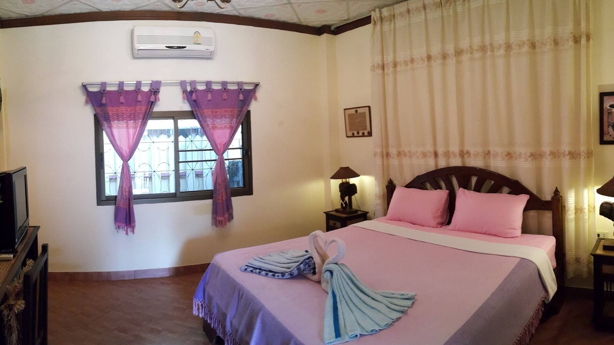 Rayong House | Bali room 25 - 1 double bed