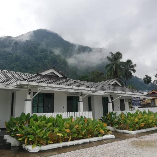 Baling Ski Chalet | Baling Mountain Garden Village