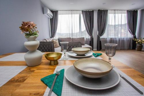 Gabrovo Apartment | Balkan Tower Deluxe Ultra