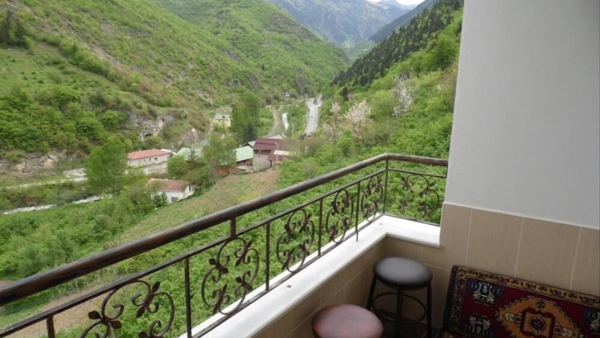 Macka Apartment | Balkon Pansiyon