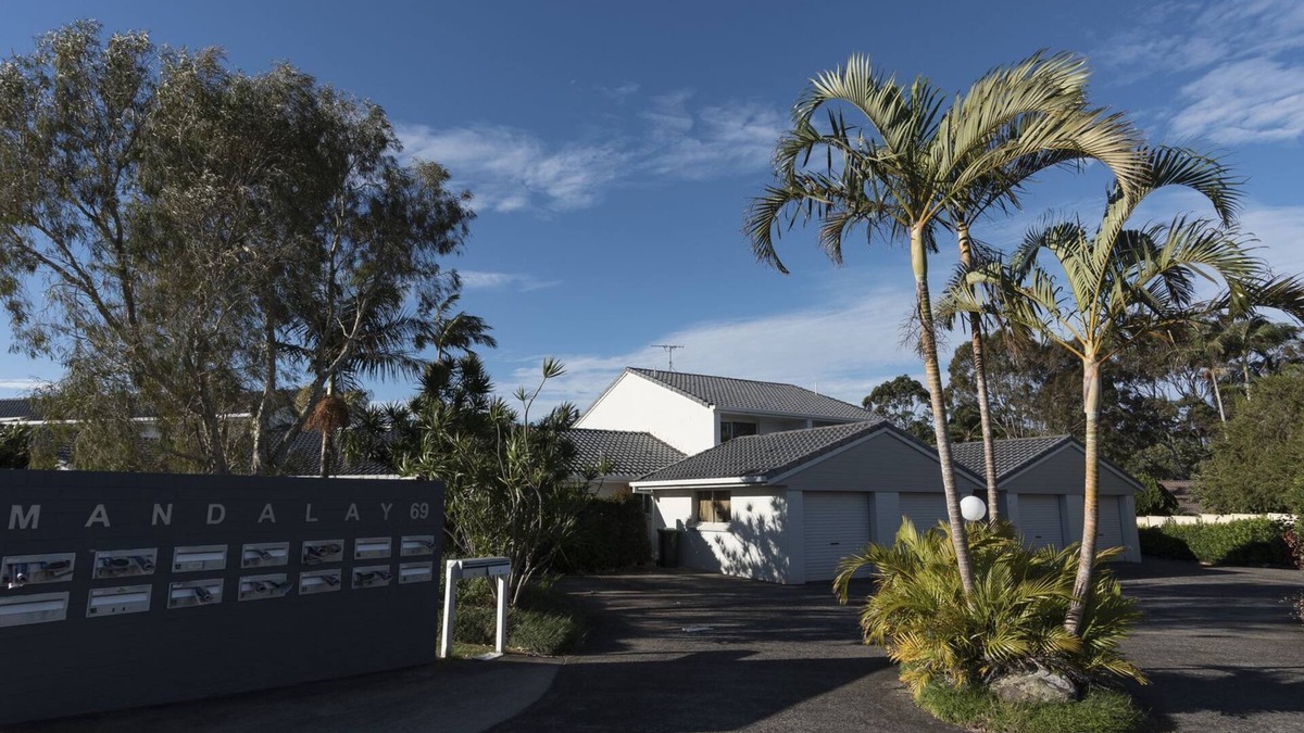 East Ballina House | Ballina Golf Unit - located at East Ballina