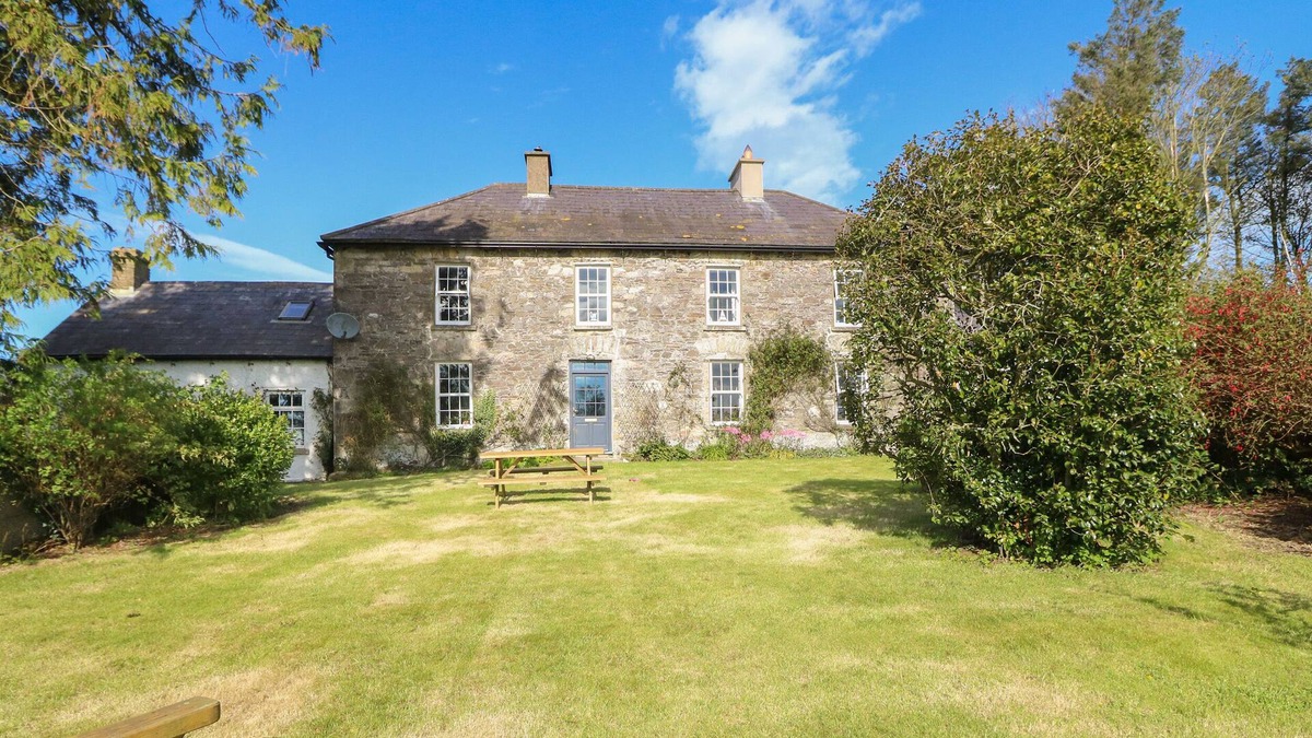 County Waterford Cottage | BALLINTLEA, pet friendly in Dungarvan, County Waterford