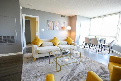 Ballston Apartment | Ballston Getaway King Suite