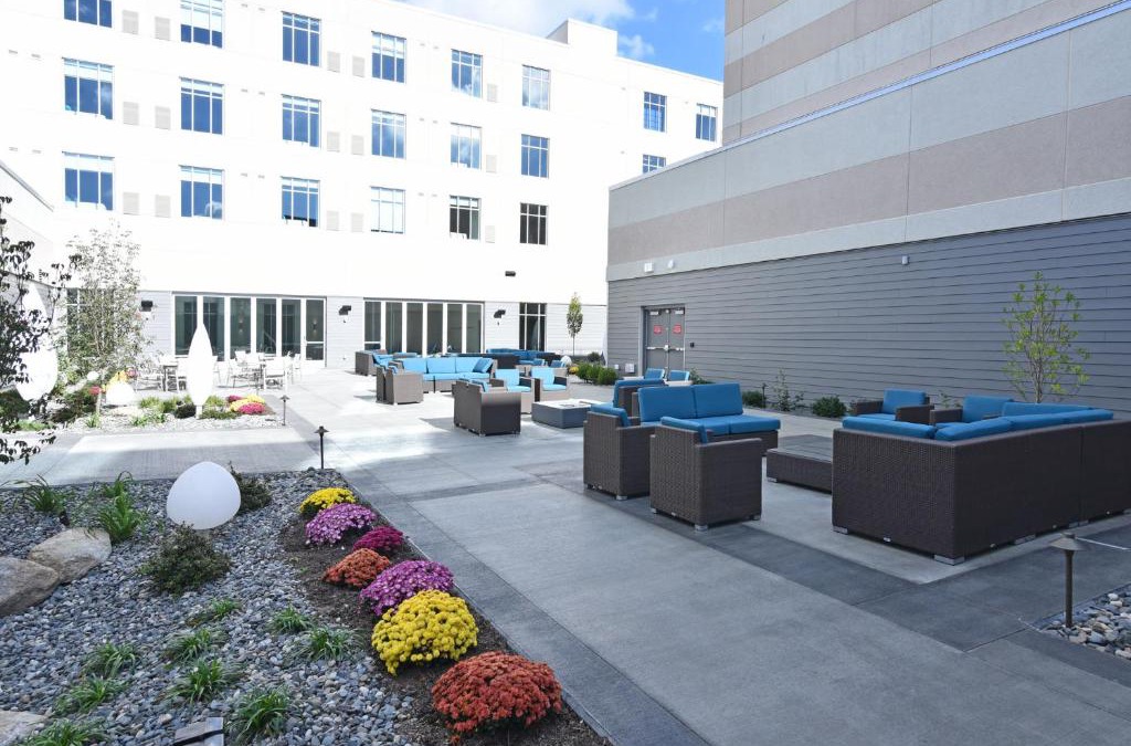 Lincoln Hotel | Bally's Twin River Lincoln Casino & Hotel