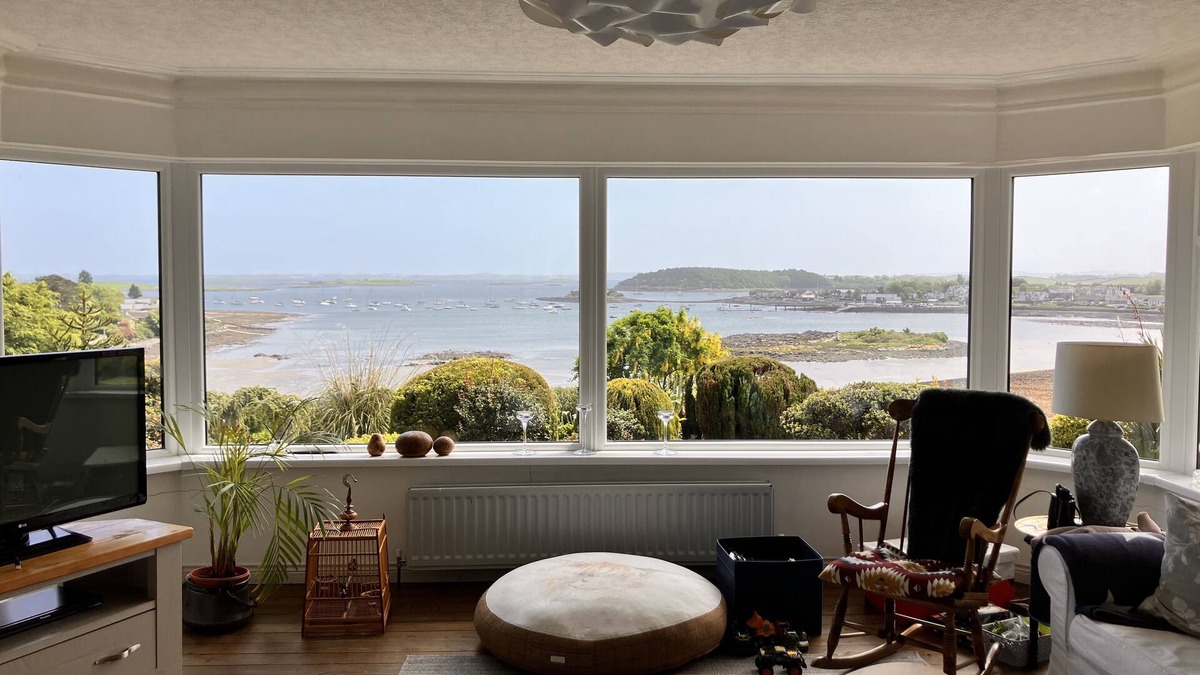 Newtownards House | Ballydorn Lodge Strangford Lough