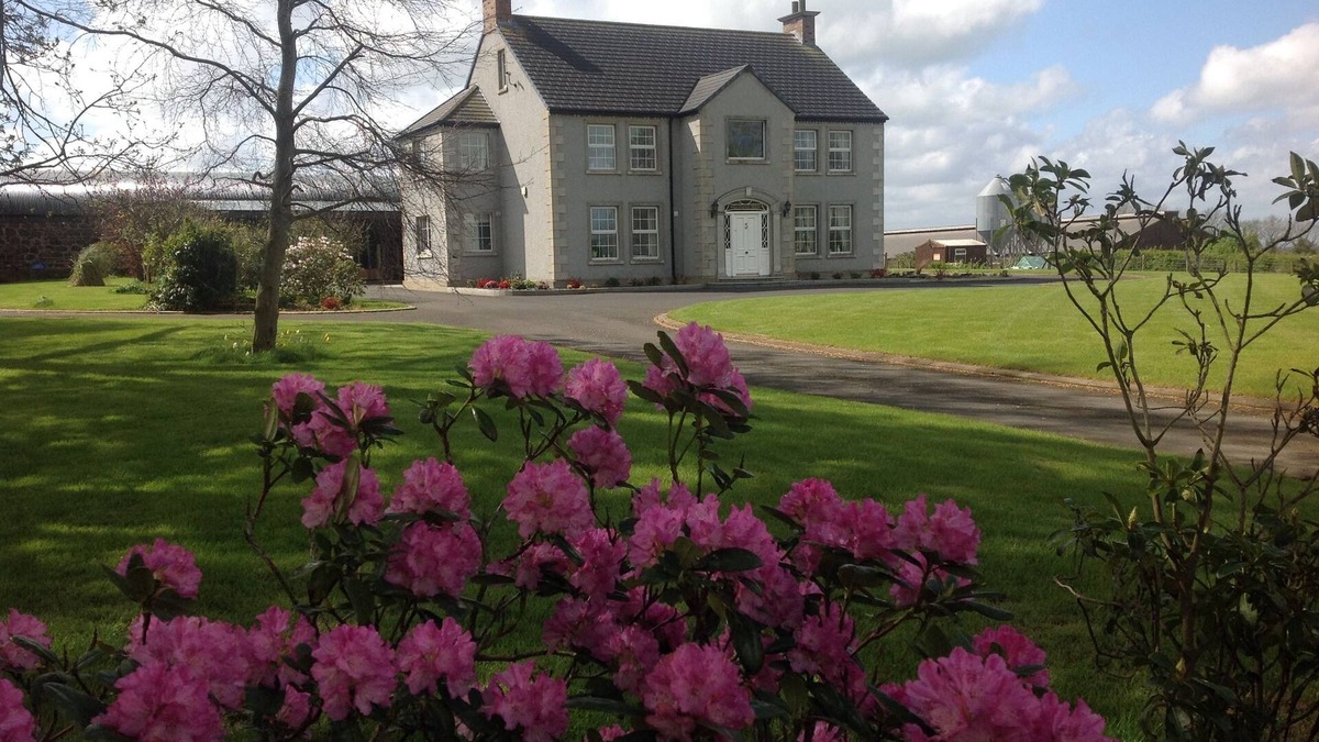 Antrim Bed & Breakfast | Ballyharvey House B&B