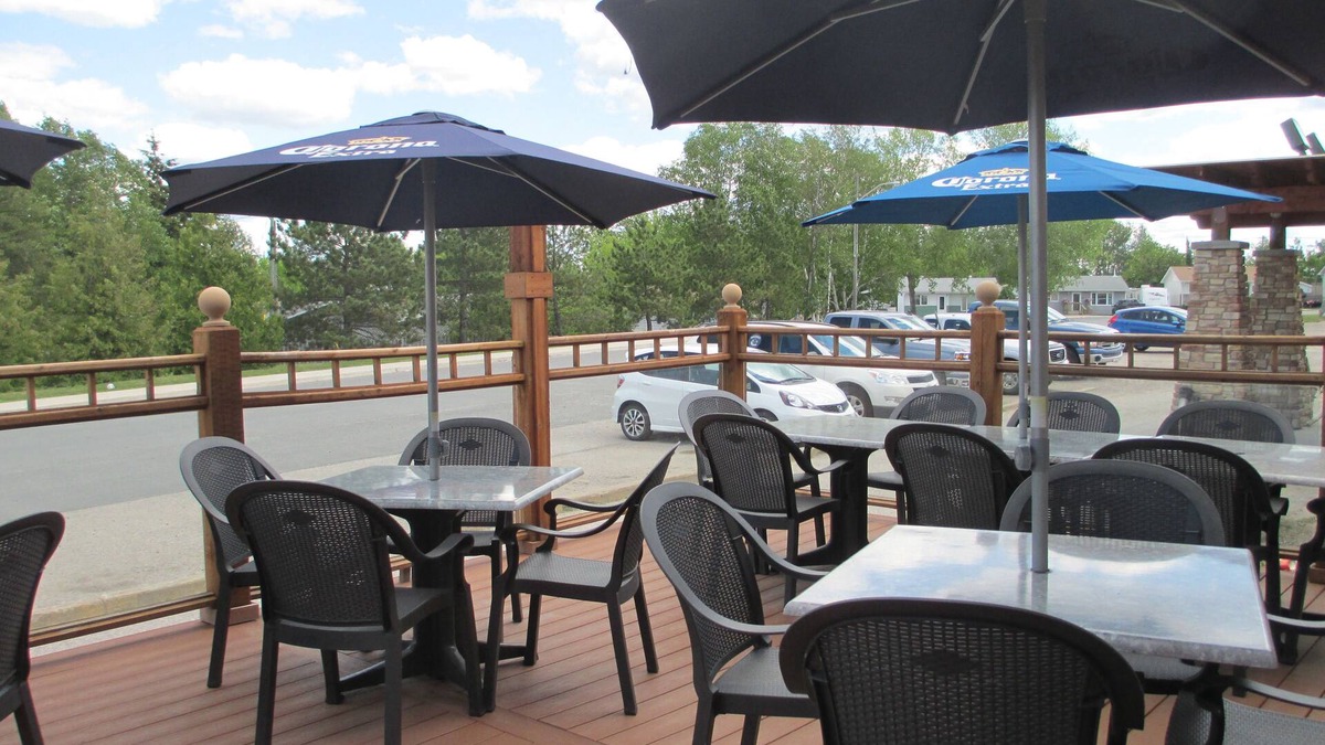 Red Lake Hotel | Balmer Hotel