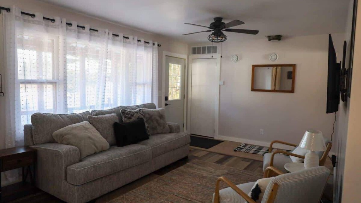 Finland Cottage | Balsam Haus : 2 BR Finland, MN