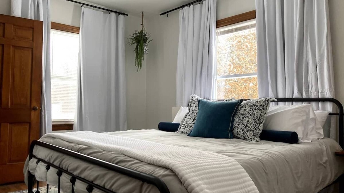Kirksville House | Baltimore BNB - heart of Kirksville