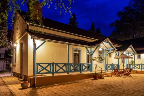 Harkany House | Balzsam apartmanház
