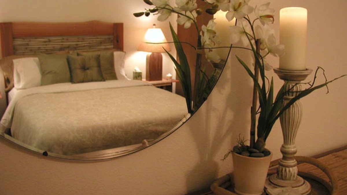 Olympia House | Bamboo Hideaway-no cleaning fee