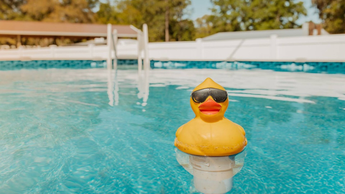 Steinhatchee House | Bamboo Paradise -with pool. Sleeps 10