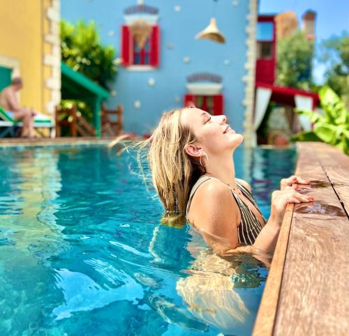 Hacımemis Hotel | Banana Alaçatı Food & Stay - Adults Only