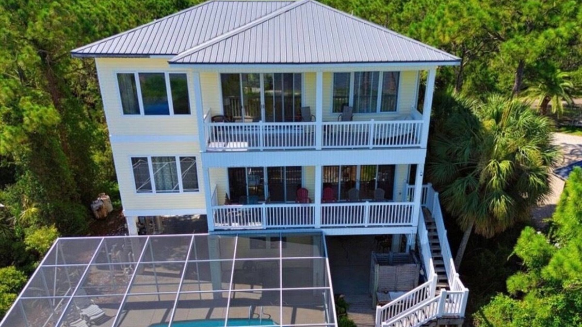 East End House | Banana Bay-Bayfront, Private Pool, East End of SGI