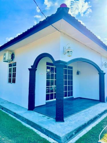 Air Hangat House | Bangli Homestay