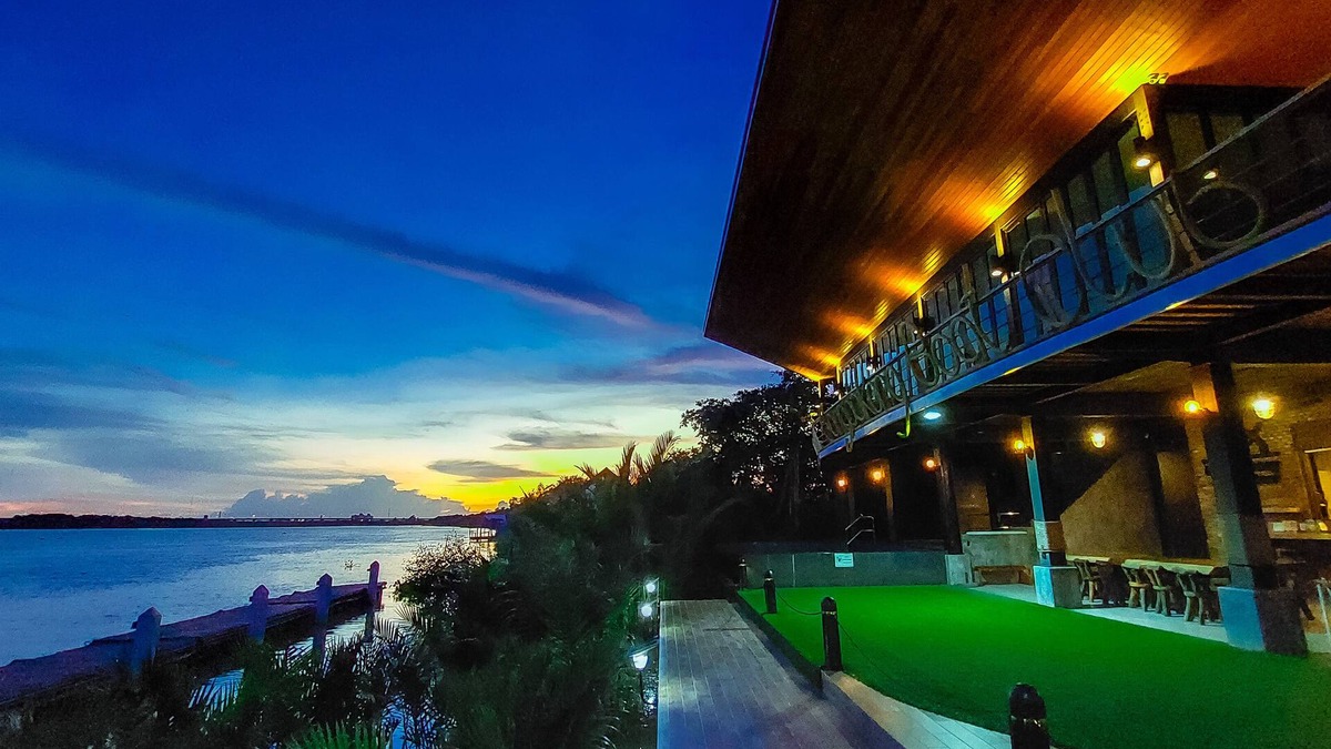 Bang Pakong Hotel | Bangpakong Boat Club