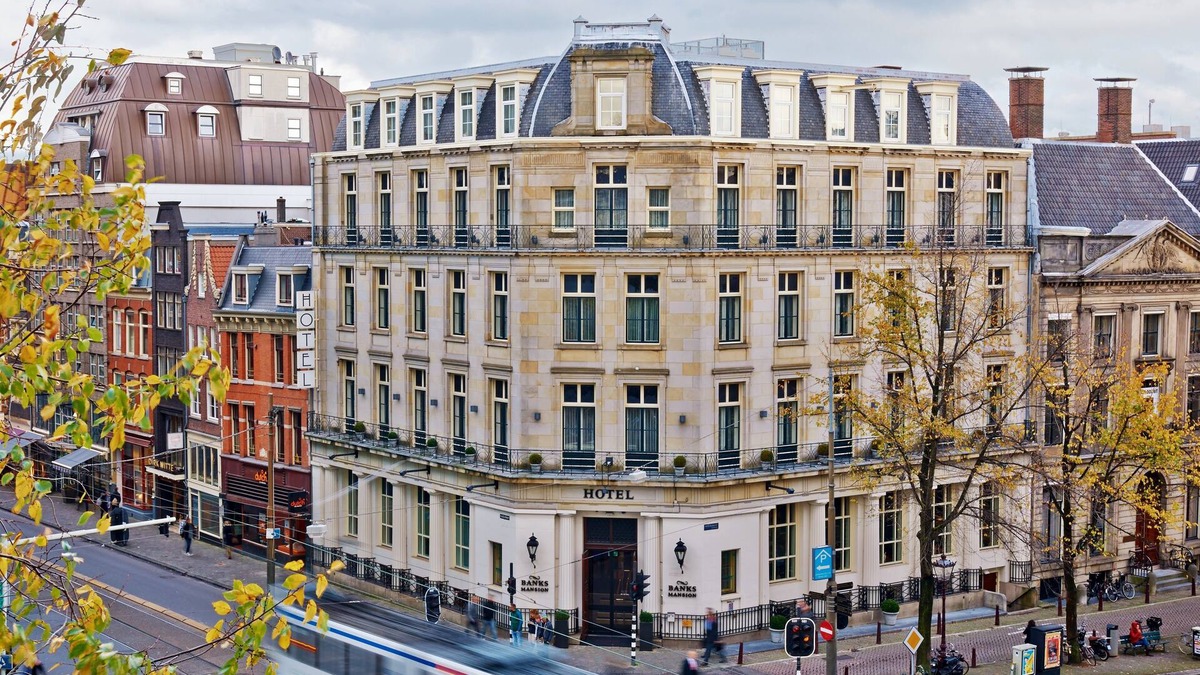 Canal Ring Hotel | Banks Mansion