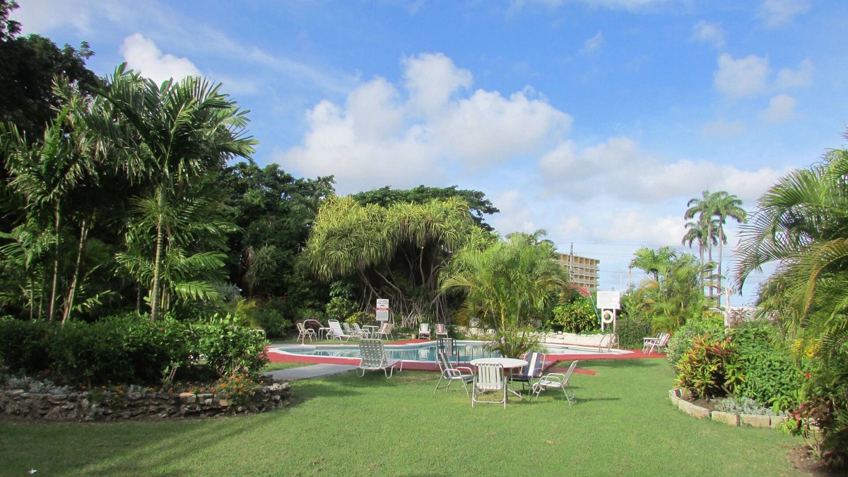 Garrison Historic Area Condo | Banyan Court, a Family-Friendly Condo Close to Everything!