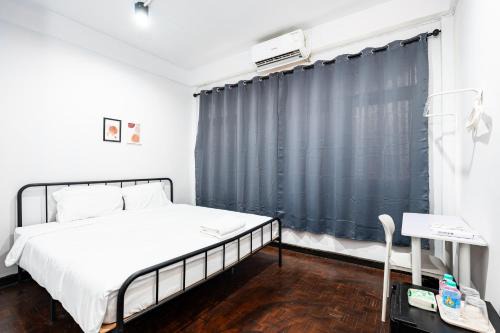 San Chao Pho Suea Apartment | BAO San Chao Pho Sua - Giant Swing เบา ศาลเจ้าพ่อเสือ เสาชิงช้า