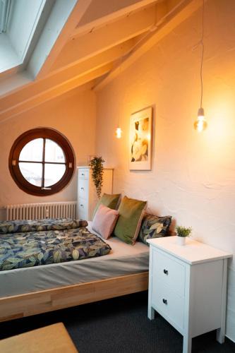 Huefingen Apartment | Baptistle