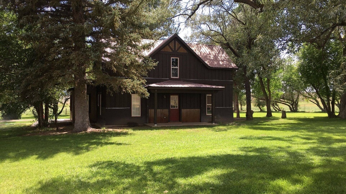 Meeker House | Bar 7 Ranch House - perfect for OHV travelers!