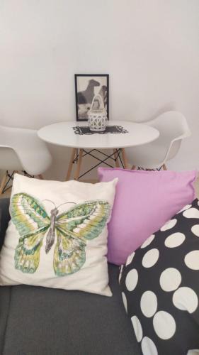 El Roc de Sant Gaieta Apartment | Bara Blanc Beach