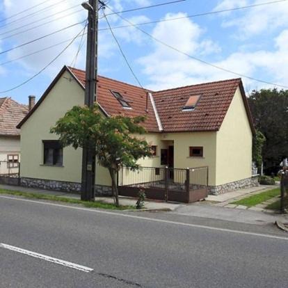 Bar House | Barackos Vendégház Bár