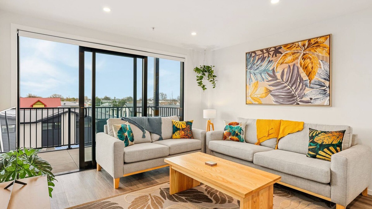 Christchurch City Centre Cottage | Barbadoes Beauty - Christchurch Holiday Apartment