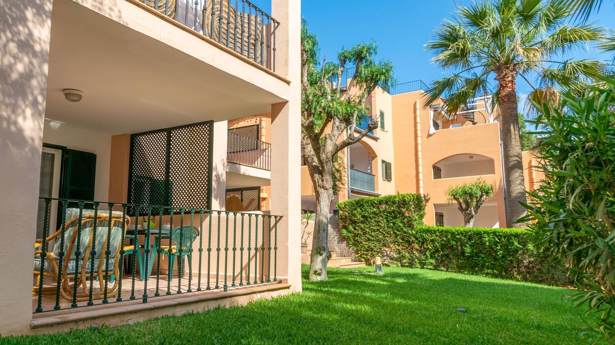 Portopetro House | BARCA TRENCADA - Beautiful apartment very close to the beach. Free WiFi.