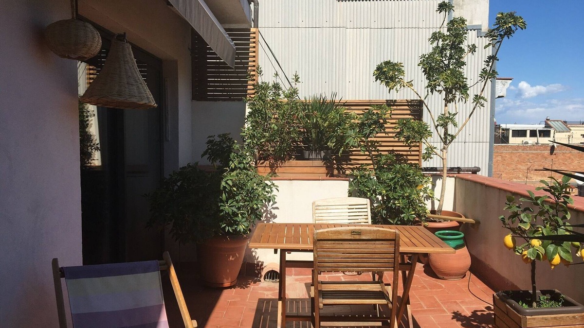 Sants-Montjuic Apartment | Barcelona with terrace