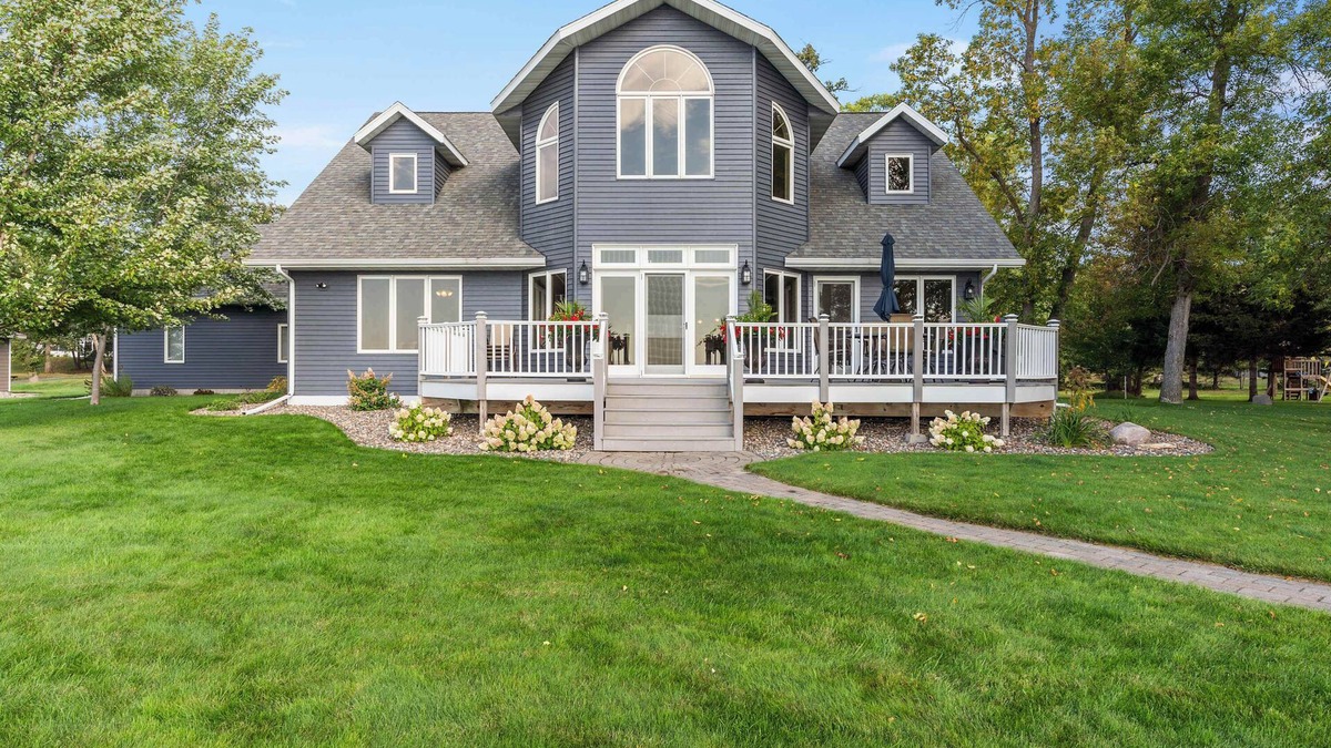 Brainerd Cabin | Barefoot Beach House