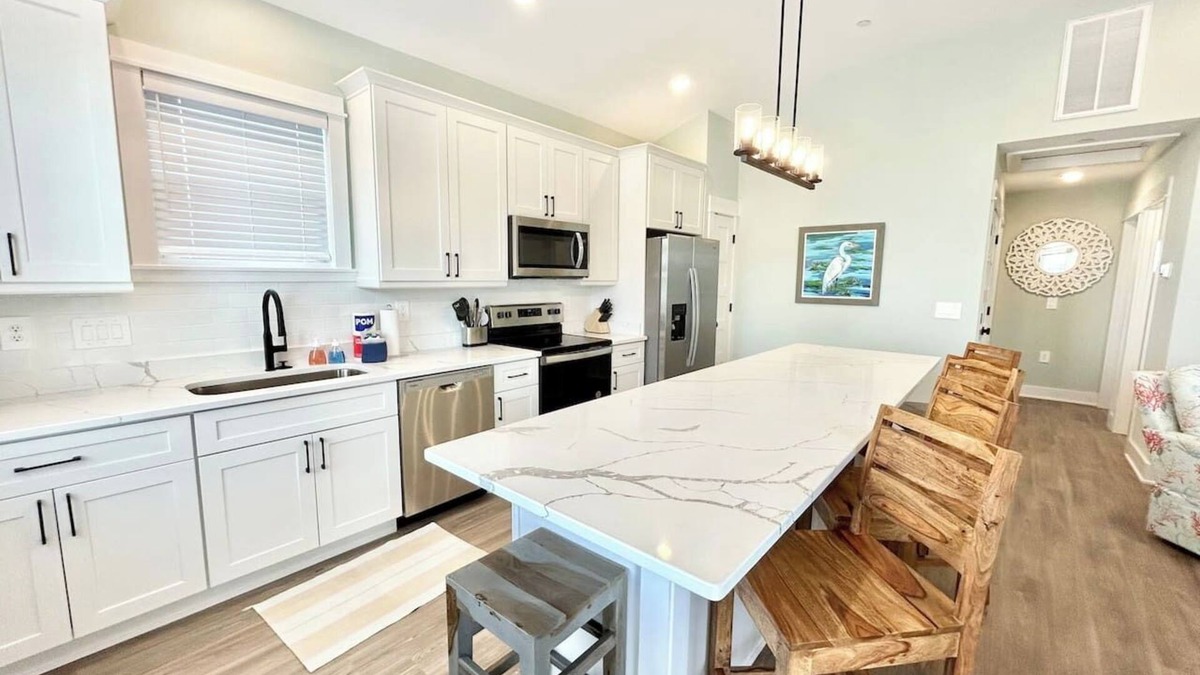 Corolla Village Condo | Barefoot Bliss - Single Level Steps to the Beach
