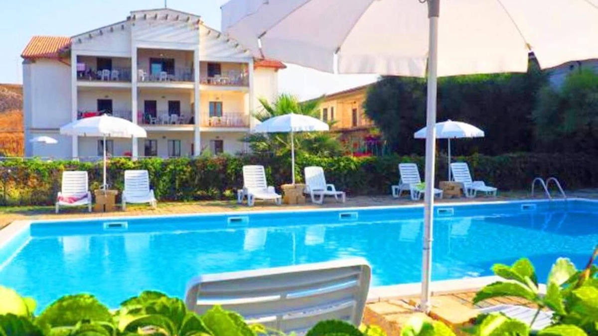 Marinella Di Cutro Apartment | Barko Apartments & Suites