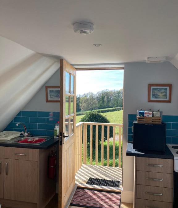 Yetminster Apartment | Barn Flat overlooking beautiful Dorset vale